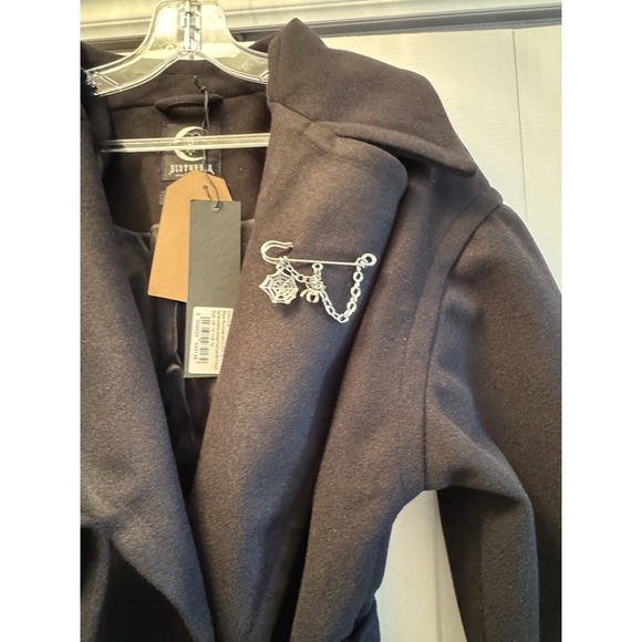 New Disturbia Meltdown Oversized Trench Coat w Pin Brooch Black Sz 10 (US) - Picture 11 of 12